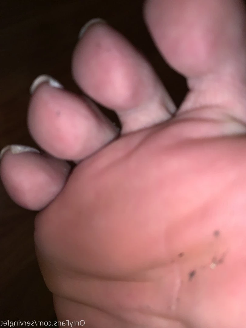 SERVINGBAREFEET [ servingfet ] Onlyfans leaked photo 5095816 on Hotleaks.tv