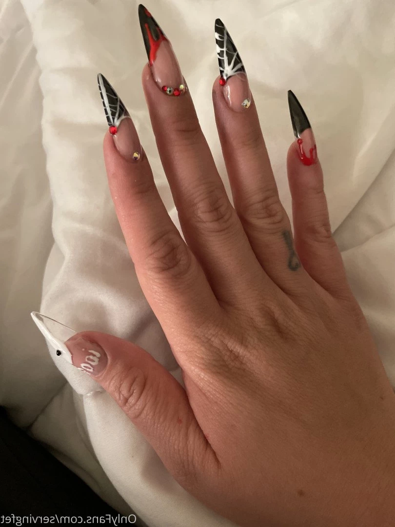 SERVINGBAREFEET [ servingfet ] Onlyfans leaked photo 5096013 on Hotleaks.tv