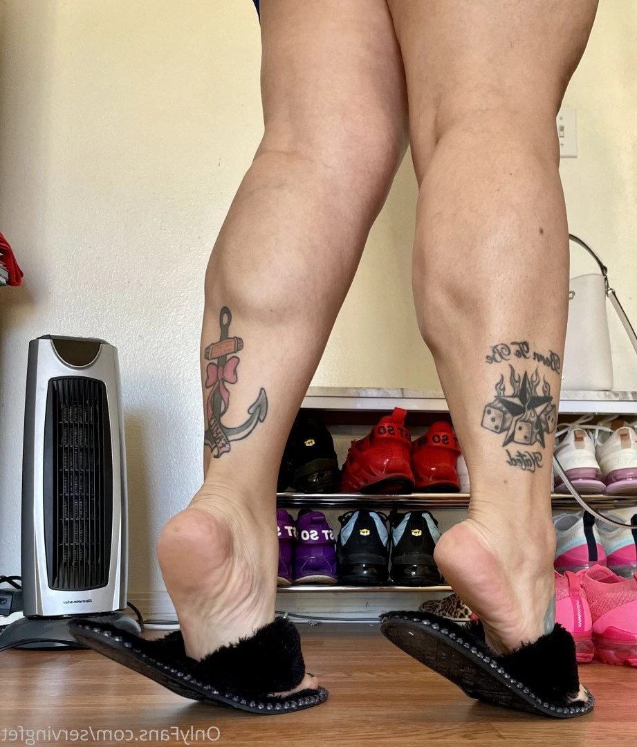 SERVINGBAREFEET [ servingfet ] Onlyfans leaked photo 5098902 on Hotleaks.tv