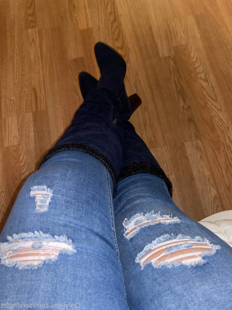 SERVINGBAREFEET [ servingfet ] Onlyfans leaked photo 5100284 on Hotleaks.tv