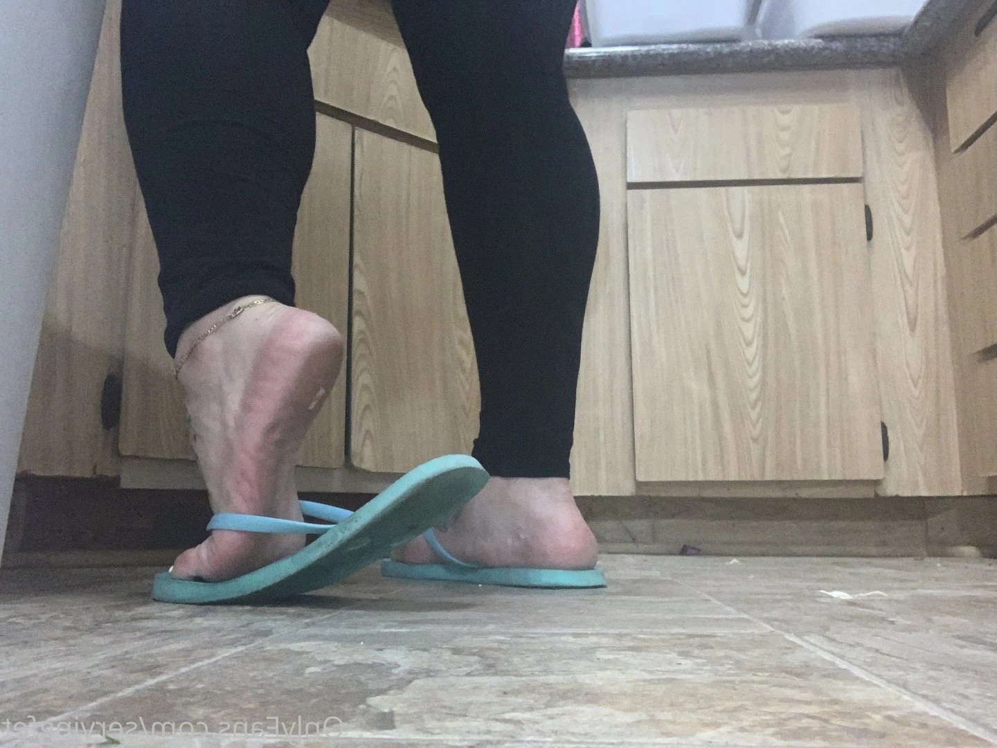 SERVINGBAREFEET [ servingfet ] Onlyfans leaked photo 5100293 on Hotleaks.tv