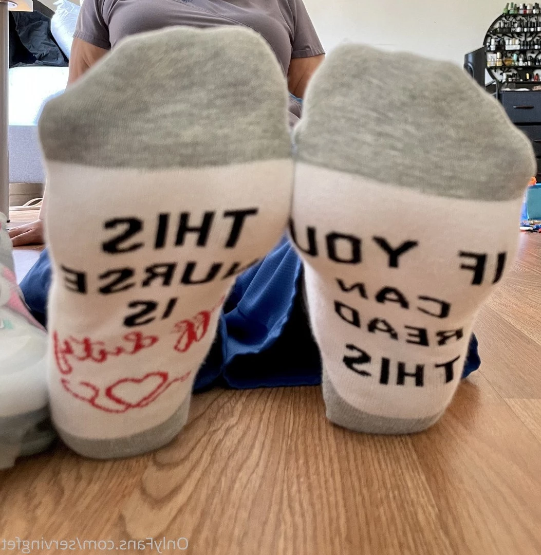 SERVINGBAREFEET [ servingfet ] Onlyfans leaked photo 5100680 on Hotleaks.tv