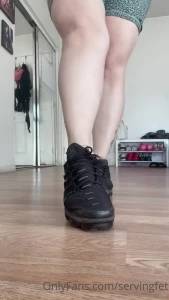 SERVINGBAREFEET [ servingfet ] Onlyfans leaked video 5344094 on Hotleaks.tv