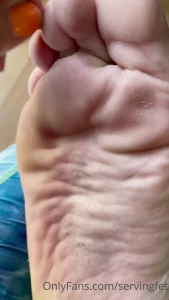 SERVINGBAREFEET [ servingfet ] Onlyfans leaked video 5344173 on Hotleaks.tv