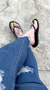 SERVINGBAREFEET [ servingfet ] Onlyfans leaked video 5344216 on Hotleaks.tv