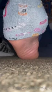 SERVINGBAREFEET [ servingfet ] Onlyfans leaked video 5344371 on Hotleaks.tv