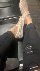 SERVINGBAREFEET [ servingfet ] Onlyfans leaked video 5344390 on Hotleaks.tv