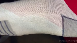 SERVINGBAREFEET [ servingfet ] Onlyfans leaked video 5344582 on Hotleaks.tv