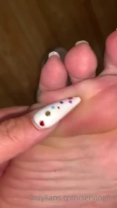 SERVINGBAREFEET [ servingfet ] Onlyfans leaked video 5344639 on Hotleaks.tv