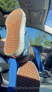 SERVINGBAREFEET [ servingfet ] Onlyfans leaked video 5344709 on Hotleaks.tv