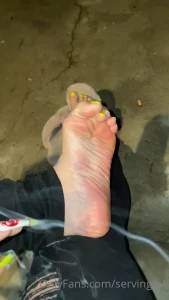 SERVINGBAREFEET [ servingfet ] Onlyfans leaked video 5344784 on Hotleaks.tv