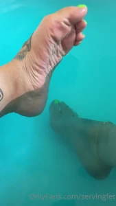 SERVINGBAREFEET [ servingfet ] Onlyfans leaked video 5344829 on Hotleaks.tv