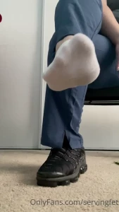 SERVINGBAREFEET [ servingfet ] Onlyfans leaked video 5344830 on Hotleaks.tv
