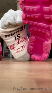 SERVINGBAREFEET [ servingfet ] Onlyfans leaked video 5344859 on Hotleaks.tv