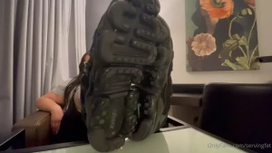 SERVINGBAREFEET [ servingfet ] Onlyfans leaked video 5344948 on Hotleaks.tv