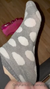SERVINGBAREFEET [ servingfet ] Onlyfans leaked video 5345035 on Hotleaks.tv