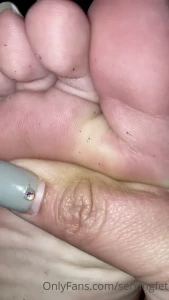 SERVINGBAREFEET [ servingfet ] Onlyfans leaked video 5345059 on Hotleaks.tv