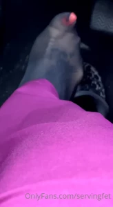 SERVINGBAREFEET [ servingfet ] Onlyfans leaked video 5345108 on Hotleaks.tv