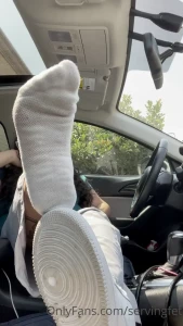 SERVINGBAREFEET [ servingfet ] Onlyfans leaked video 5345414 on Hotleaks.tv