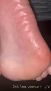 SERVINGBAREFEET [ servingfet ] Onlyfans leaked video 5345495 on Hotleaks.tv