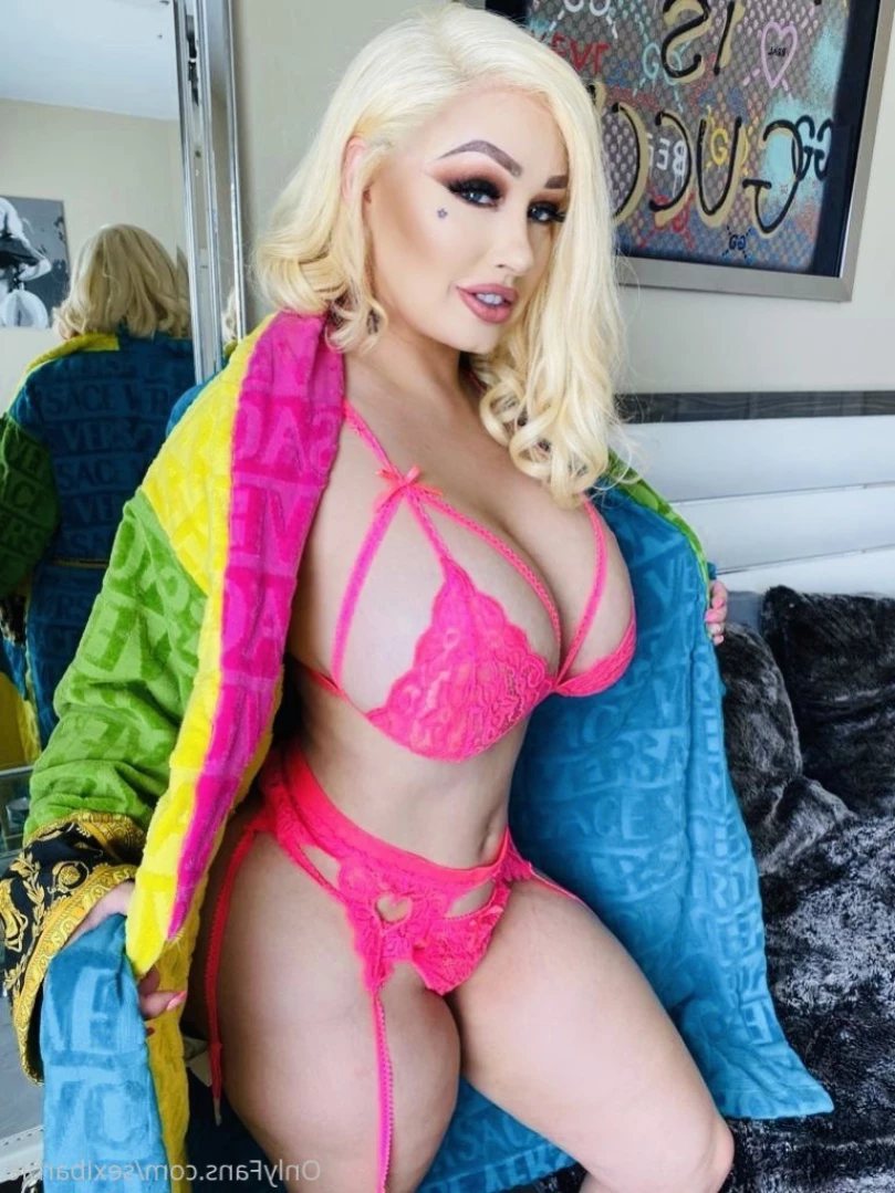 Everyone Loves Tanya [ everyonelovestanya ] Onlyfans leaked photo 12697563 on Hotleaks.tv