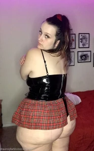 5047063