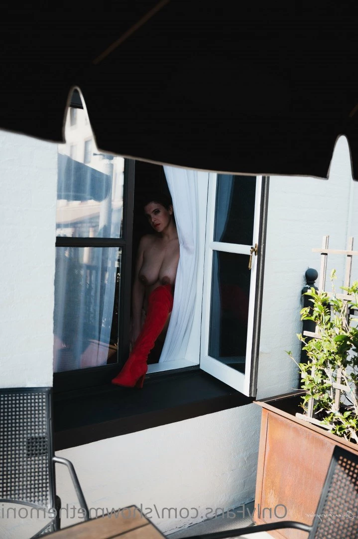 Moni [ showmethemoni ] Onlyfans leaked photo 5035309 on Hotleaks.tv