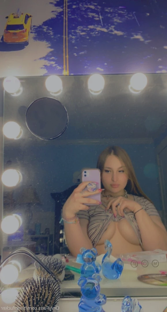 eriberry Onlyfans leaked photo 11722008 on Hotleaks.tv