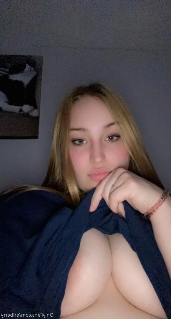 eriberry Onlyfans leaked photo 14891585 on Hotleaks.tv