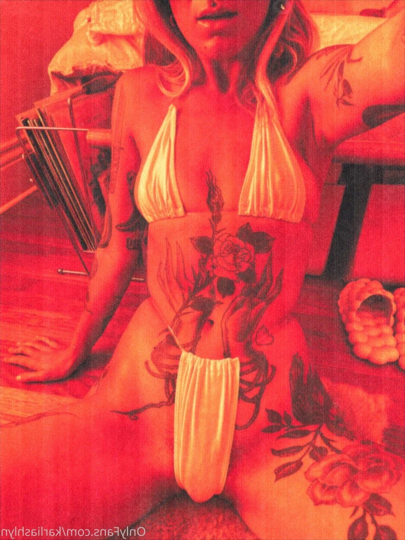 venustheharpy [ simpwhisperer ] Onlyfans leaked photo 4971799 on Hotleaks.tv