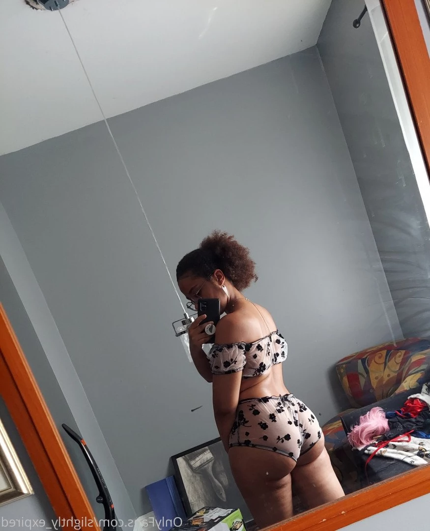 slightly expired [ slightly_expired ] Onlyfans leaked photo 5017167 on Hotleaks.tv
