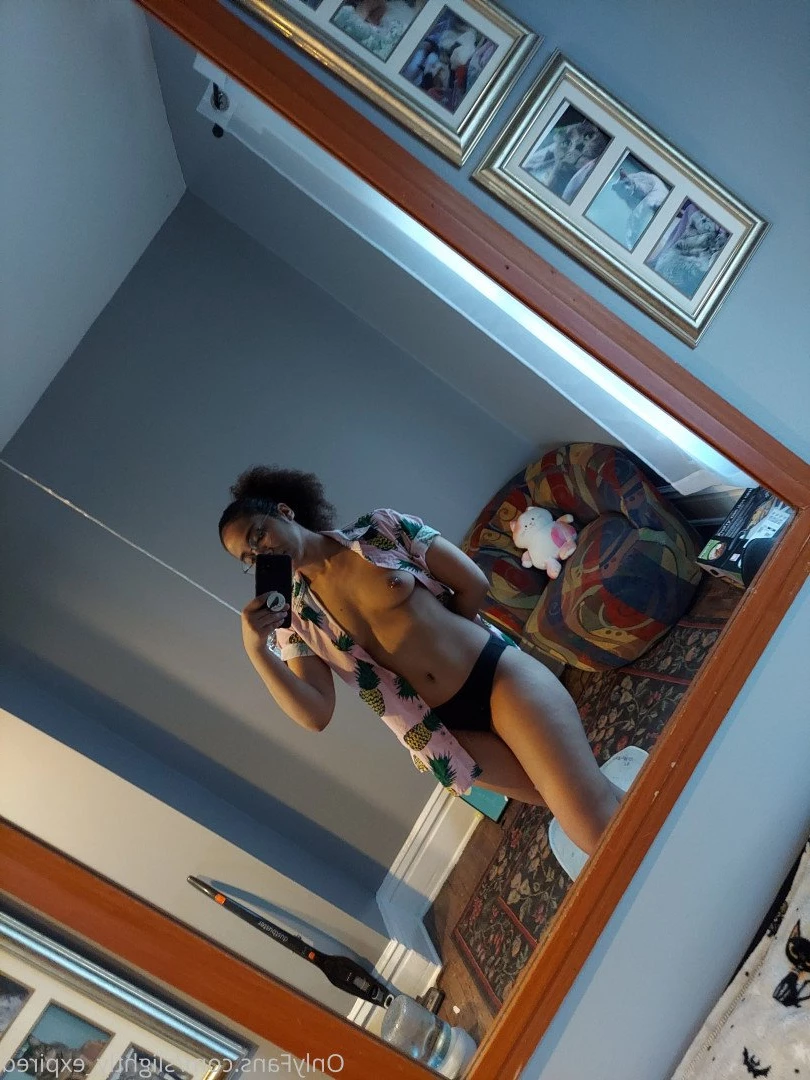 slightly expired [ slightly_expired ] Onlyfans leaked photo 5017450 on Hotleaks.tv