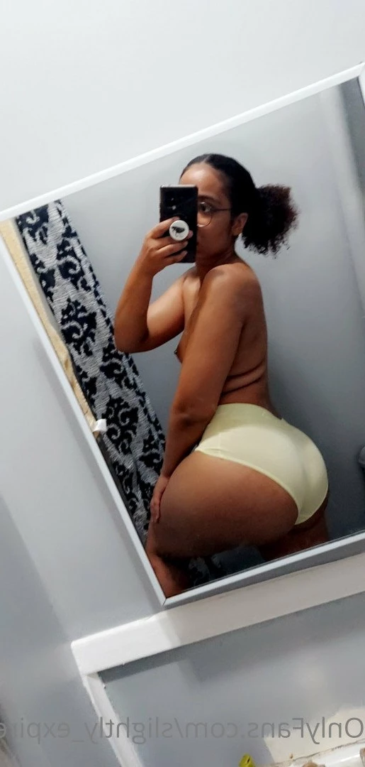 slightly expired [ slightly_expired ] Onlyfans leaked photo 5018013 on Hotleaks.tv
