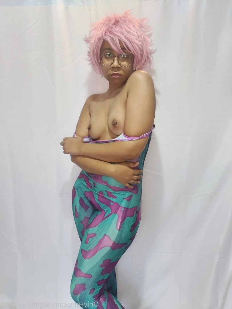 slightly expired [ slightly_expired ] Onlyfans leaked photo 5019295 on Hotleaks.tv