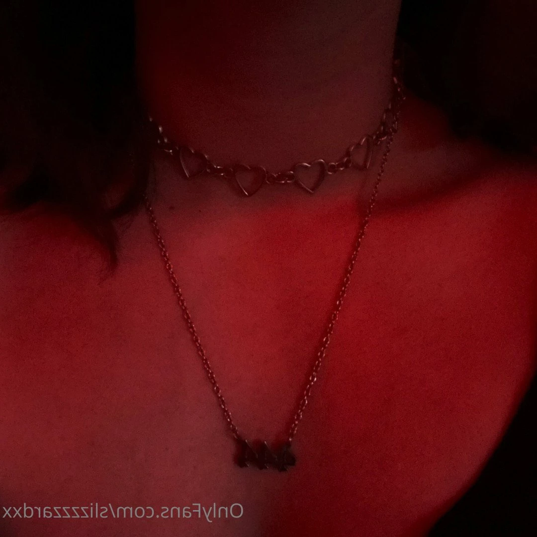 lizzy🖤❤️‍🩹 [ slizzzzardxx ] Onlyfans leaked photo 4964632 on Hotleaks.tv