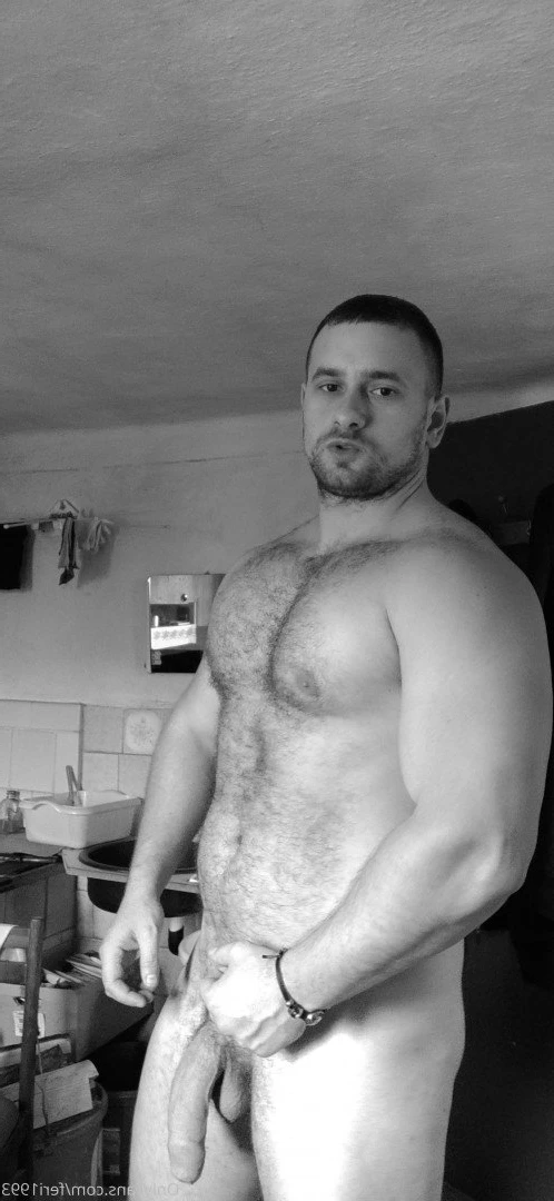 slovakboy1993 Onlyfans leaked photo 5032002 on Hotleaks.tv