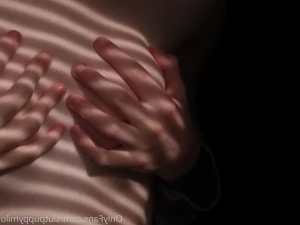 4964473