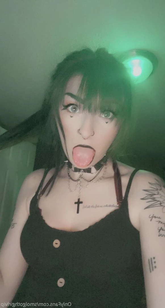 smolgothgirlvip Onlyfans leaked photo 5015732 on Hotleaks.tv