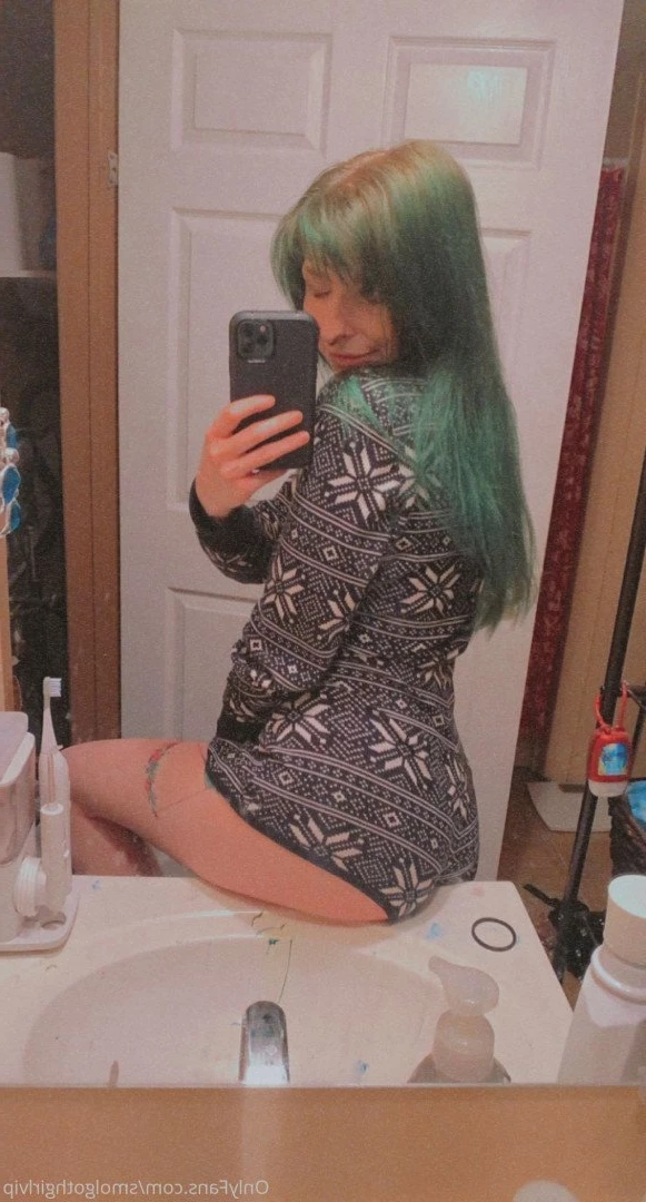 smolgothgirlvip Onlyfans leaked photo 5018152 on Hotleaks.tv
