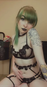 5018223