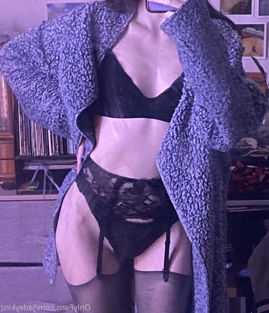 slim jadey [ jadeykinz ] Onlyfans leaked photo 529550 on Hotleaks.tv