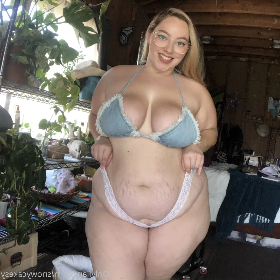 Lil Snow cake [ snowycakesy ] Onlyfans leaked photo 5518754 on Hotleaks.tv