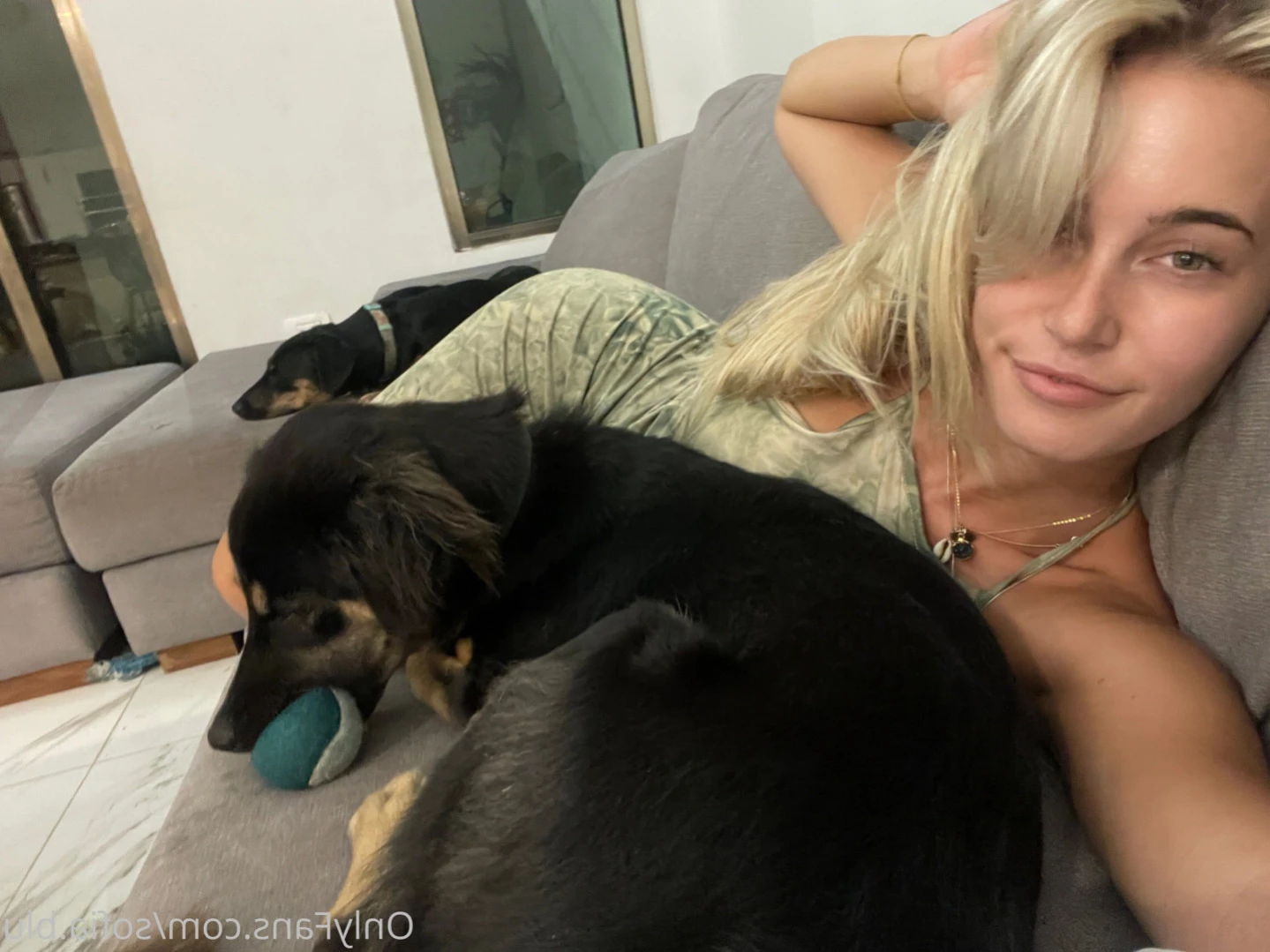 sofia [ sofia.blu ] Onlyfans leaked photo 12022906 on Hotleaks.tv