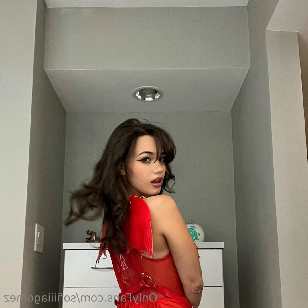 sofia gomez [ sofiiiiagomez ] Onlyfans leaked photo 7657189 on Hotleaks.tv