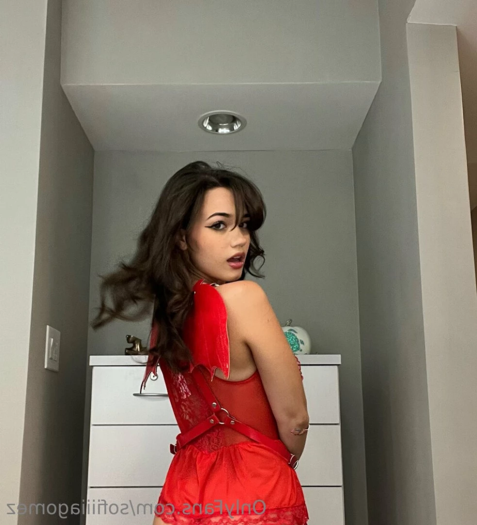 sofia gomez [ sofiiiiagomez ] Onlyfans leaked photo 9282375 on Hotleaks.tv