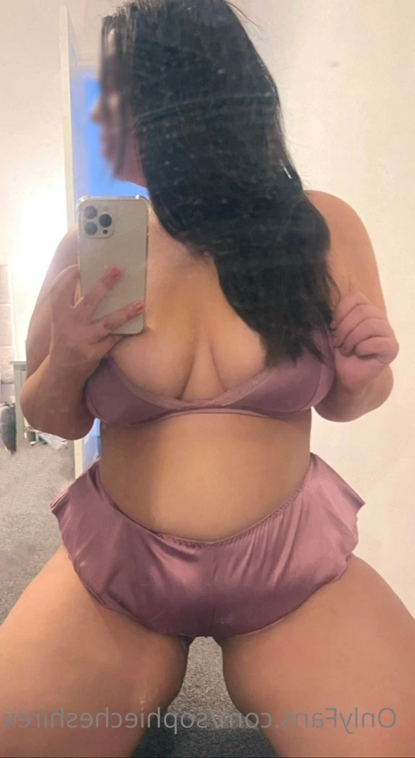 Sophie Cheshire 36DD BRITISH BABE🇬🇧 [ sophiecheshirex ] Onlyfans leaked photo 5010159 on Hotleaks.tv