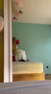 5375570
