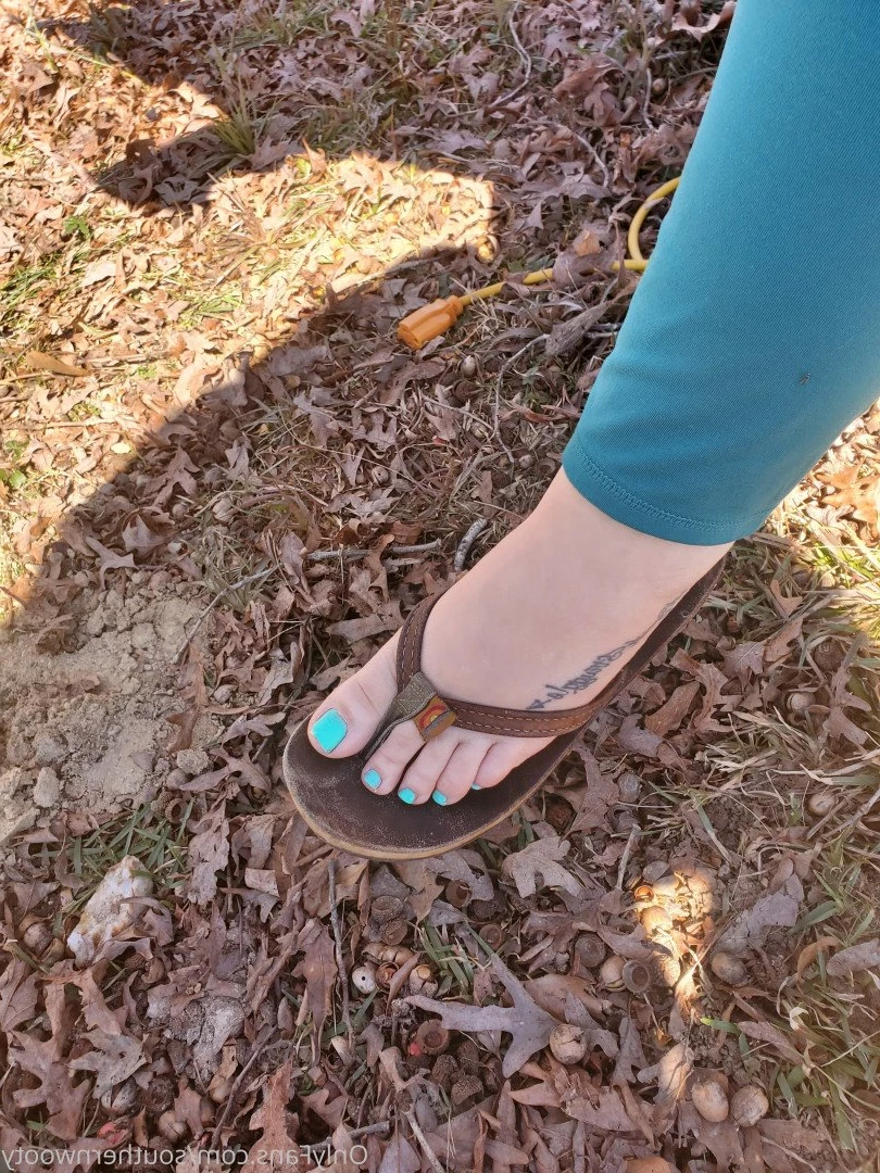 White Girl with a Booty [ southernwooty ] Onlyfans leaked photo 5007258 on Hotleaks.tv