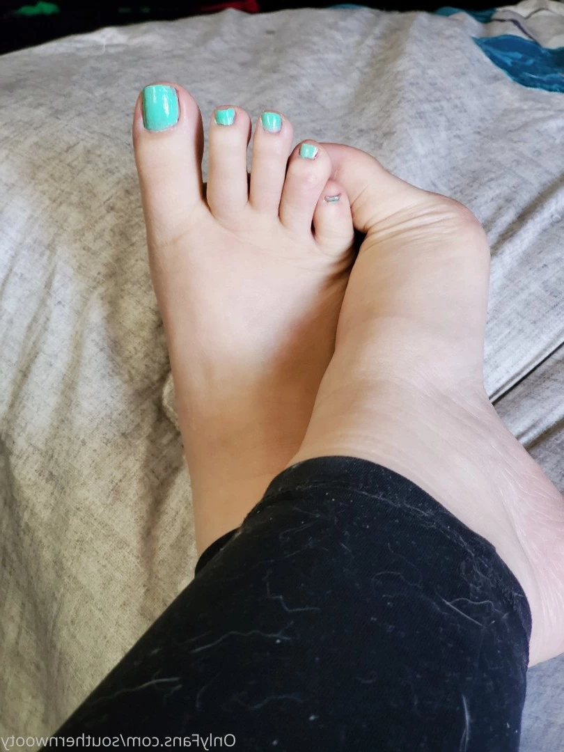 White Girl with a Booty [ southernwooty ] Onlyfans leaked photo 5007468 on Hotleaks.tv