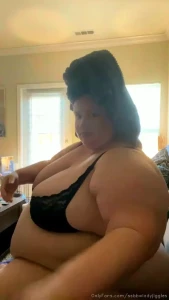 ssbbwladyjiggles Onlyfans leaked video 5379016 on Hotleaks.tv